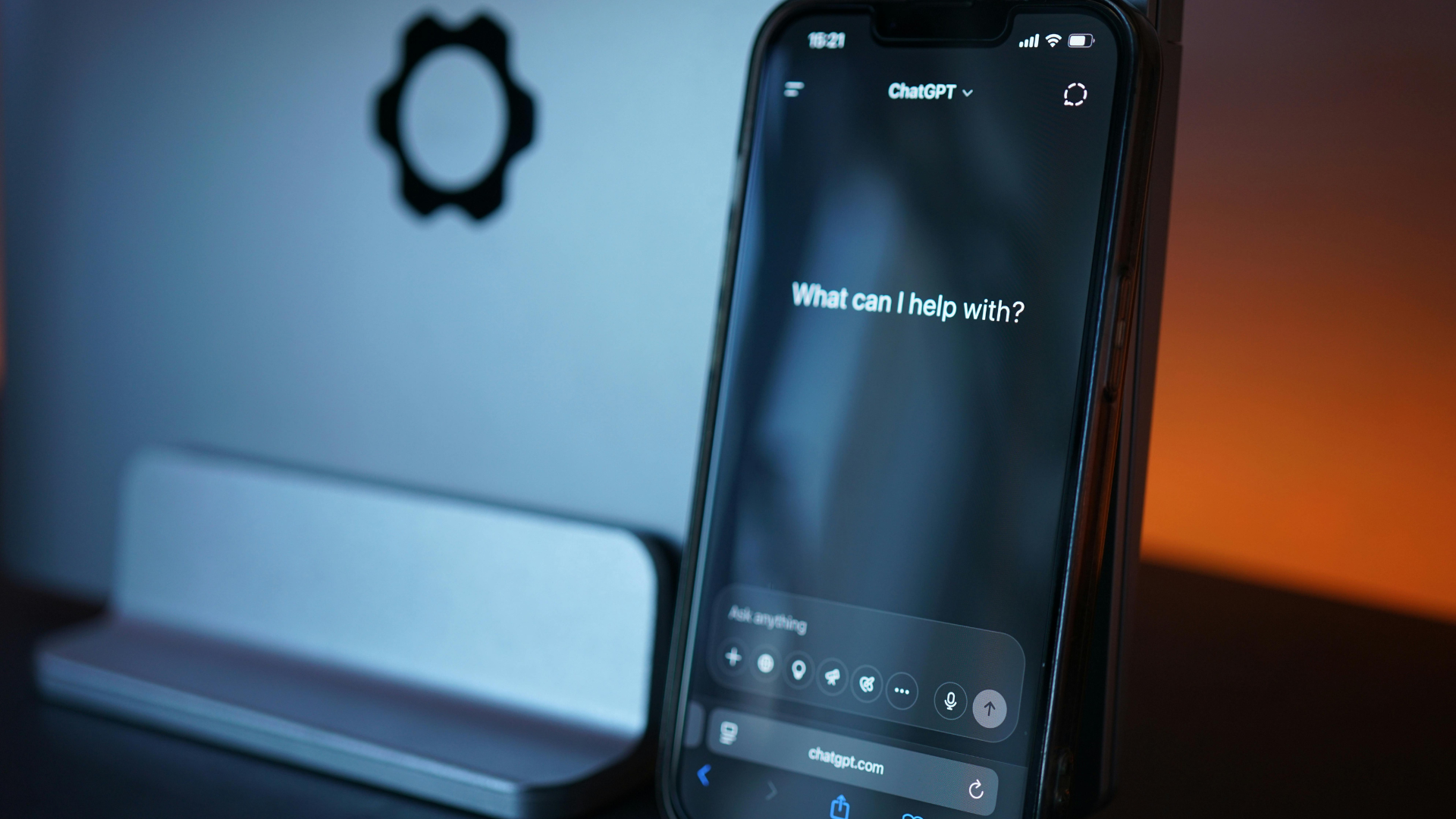 The Impact of AI on Daily Life: Transformations and Challenges